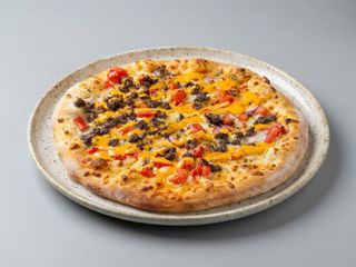 Pizza  Americana  (30 Cm.)