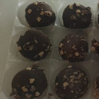 Profiteroles Kit Kat(6 Uds.)