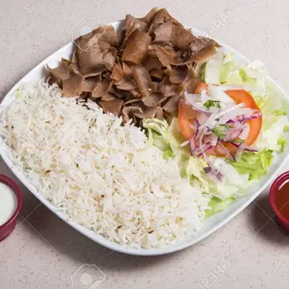 Plato Kebap Con Carne De Cordero Y Patatas Arroz