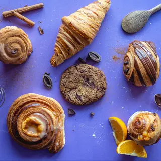 Pastry Box