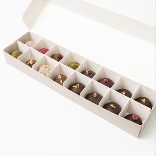 Sharing is caring: 8 Tortuguitas + 8 Glowy Balls