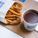 16 Churros con Chocolate (1 L)