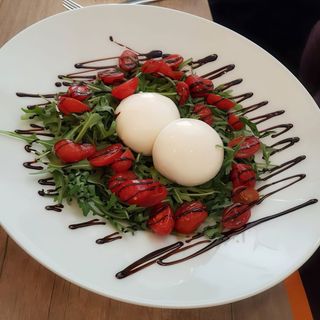 Ensalada Burrata