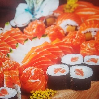 Bandeja salmón(16Pzs.)