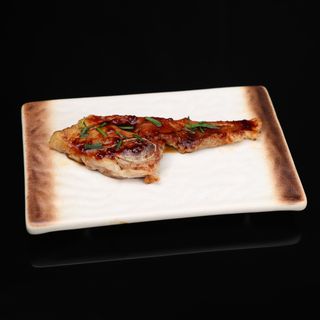 99. Costilla de cordero