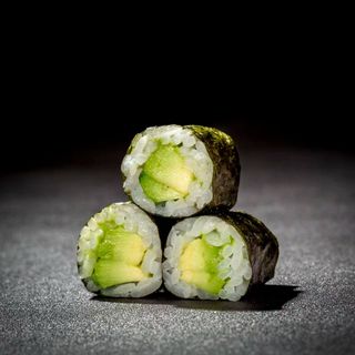 160. Maki Aguacate (8 Uds.)