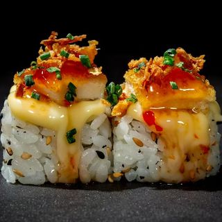 191. Uramaki pollo chilli (8 Uds.)