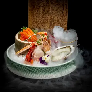 113. Sashimi Mixto especial (12 Uds.)