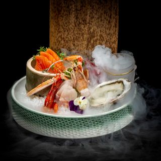 113. Sashimi Mixto especial (12 Uds.)