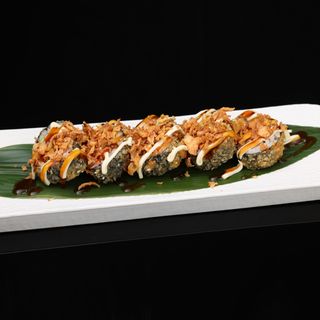 889. Tempuramaki de salmon (8 uds.)