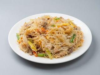 55. Fideos Chinos Fritos Tres Delicias