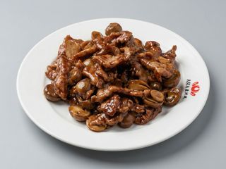 69. Ternera Con Hongos