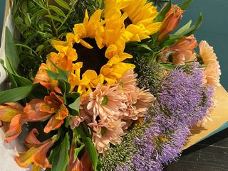 Ramo de flores variadas