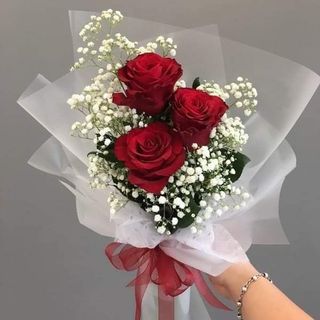 Ramo con 3 rosas rojas