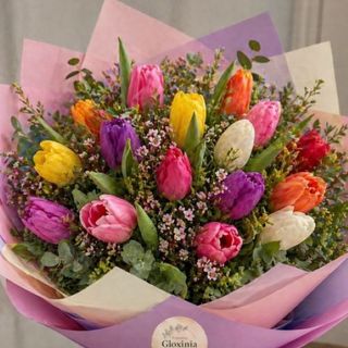 Ramo de tulipanes variados "M"