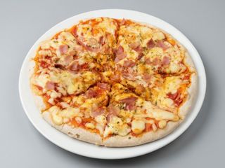 Pizza prosciutto