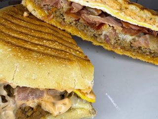 Campero Boloñesa + Patatas