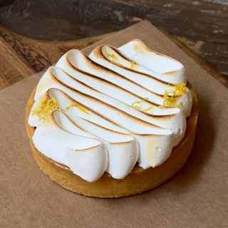 Tartaleta de lima y merengue