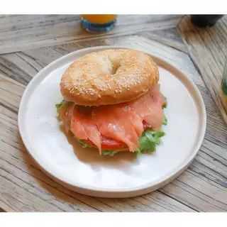Bagel De Salmón Ahumado