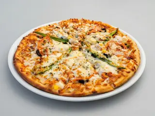 Pizza Chili Cheez De Ternera (Mediana)