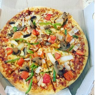 2 PIZZAS  GRANDE. (32) CM
