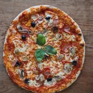 PIZZA ROMÁNA