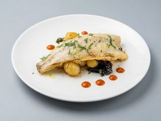 Lubina Estilo Donostiarra Al Horno