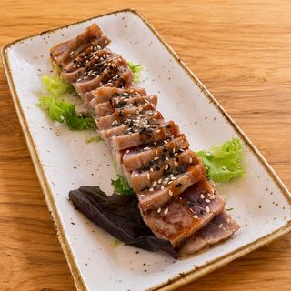 TATAKI DE ATÚN  MACERADO