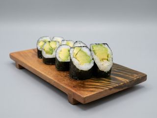 79. Maki De Aguacate (8 Pzs.)