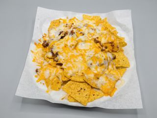 Nachos Vintich gratinados