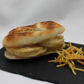 FLAUTIN DE CALAMARES CON ALI OLI