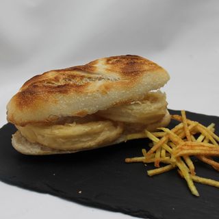 FLAUTIN DE CALAMARES CON ALI OLI