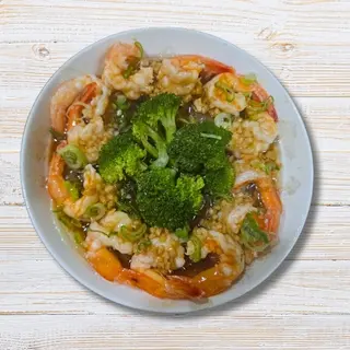 Langostinos  Al Vapor con Fideos de Soja y Suanrong