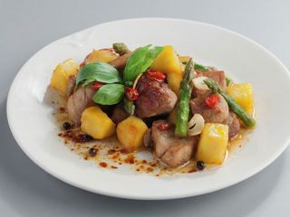 Solimillo con mango y pimientos