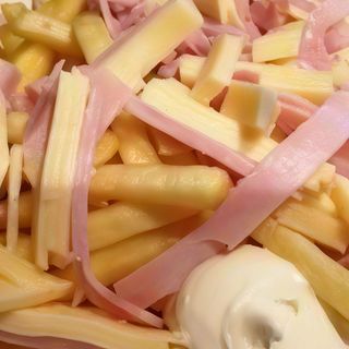 Media Ración De Papas Locas Especiales