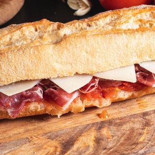 Bocadillo Catalana