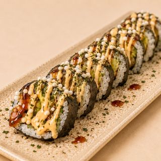 34A. Futomaki de pollo rebozado, Mango, Aguacate y queso cremoso