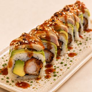 13. California Rolls De Atún Y Gamba Rebozada (8 Uds.)