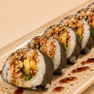 33. Futomaki Anguila (8 Uds.)