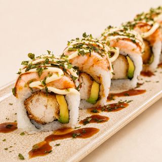 15B. California Rolls De Pollo Rebozado