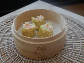 143. Shaomai de Pescado y Marisco (4 unds.)
