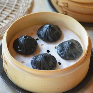 142. Xiao Long Bao de Cerdo Ibérico (4 unds.)