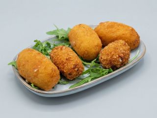 Croquetas Cruijientes de Jamón Ibérico