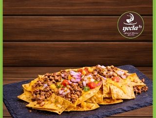 Nachos Con Vegan Chili