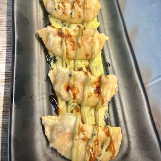 Gyozas de Gambas & Pistacho