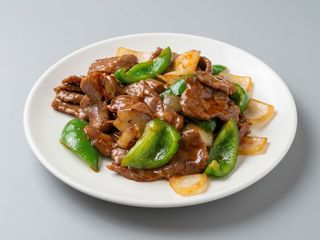 77. Ternera Con Pimiento Verde