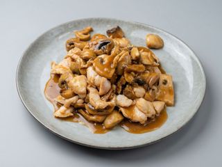 78. Ternera Con Champiñones