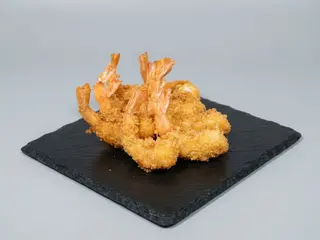 60. Langostinos Fritos