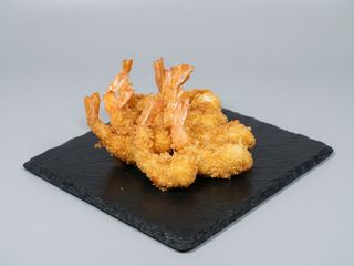60. Langostinos Fritos