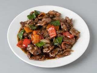 70. Ternera Con Salsa De Ostras